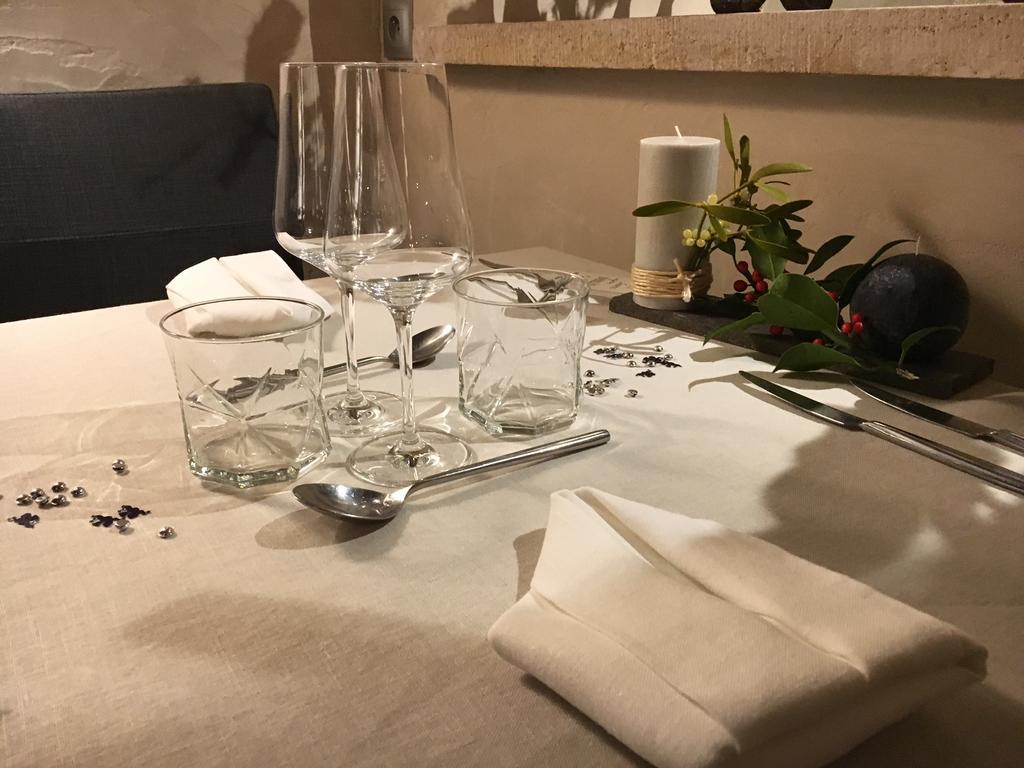 Logis Hotel "Ici M'Aime" Rouvray  Dış mekan fotoğraf