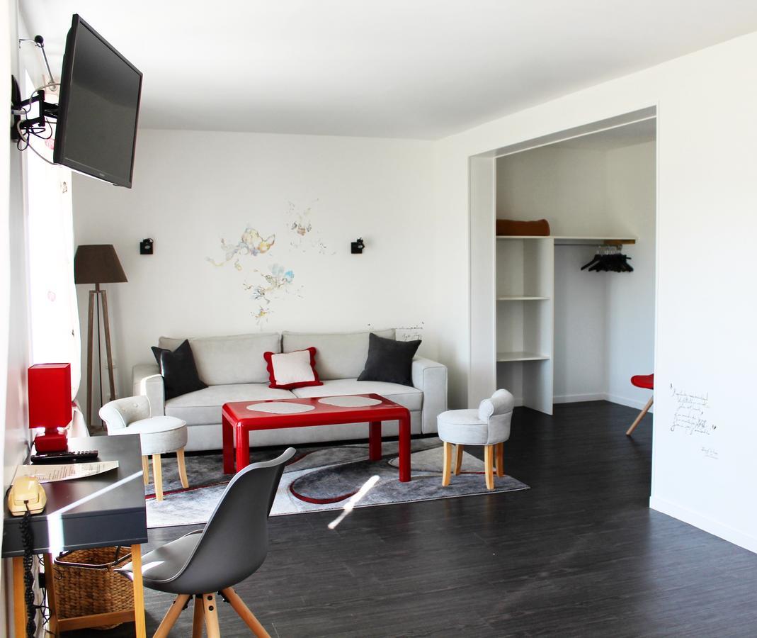 Logis Hotel "Ici M'Aime" Rouvray  Dış mekan fotoğraf